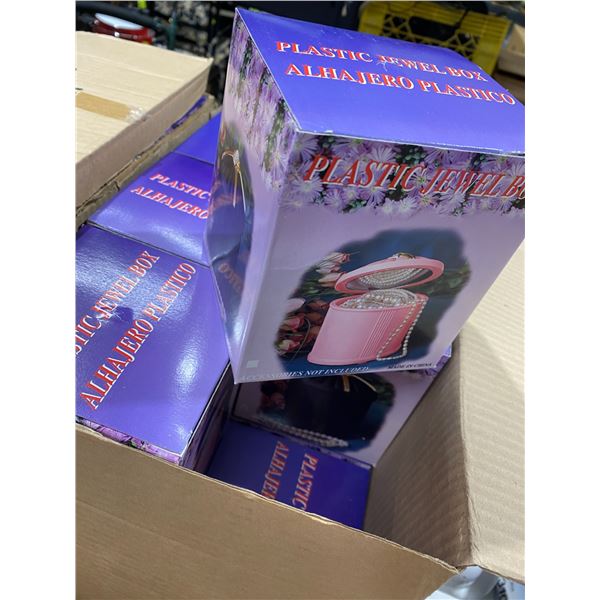 4 cases plastic jewelry boxes