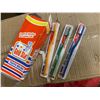 Image 2 : Case toothbrushes
