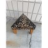 Image 2 : Small stool