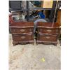 Image 2 : Night stand pair