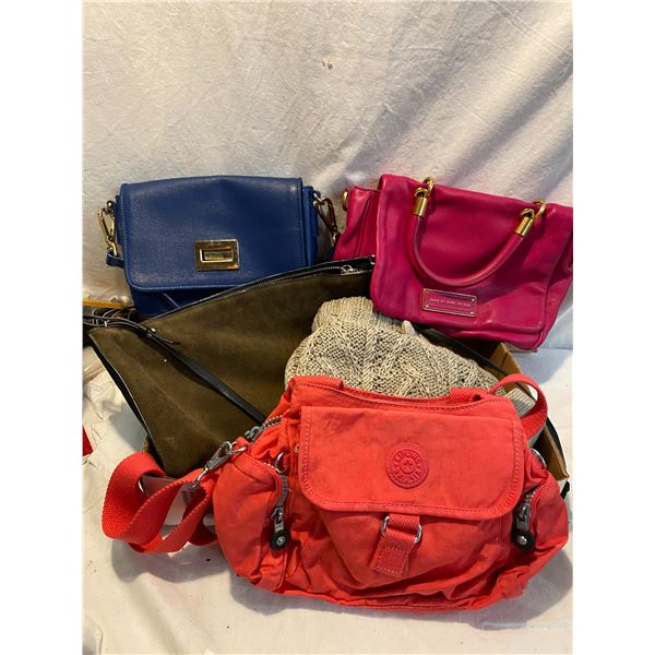 Lot of handbags