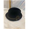 Image 1 : Hat