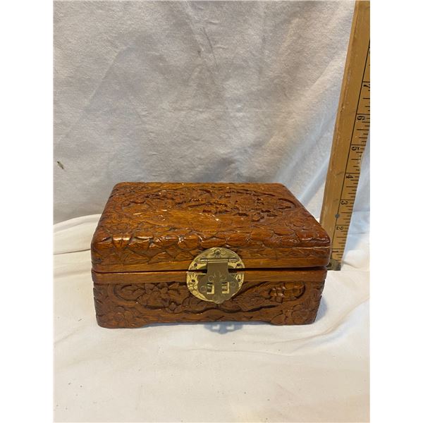 Carved jewelry box