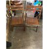 Image 1 : Two folding chairs