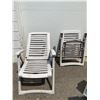 Image 1 : Two folding chairs