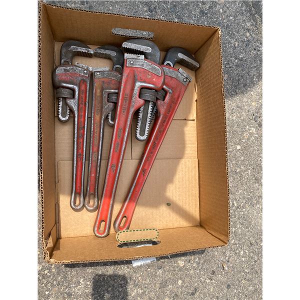 Rigid pipe wrenches