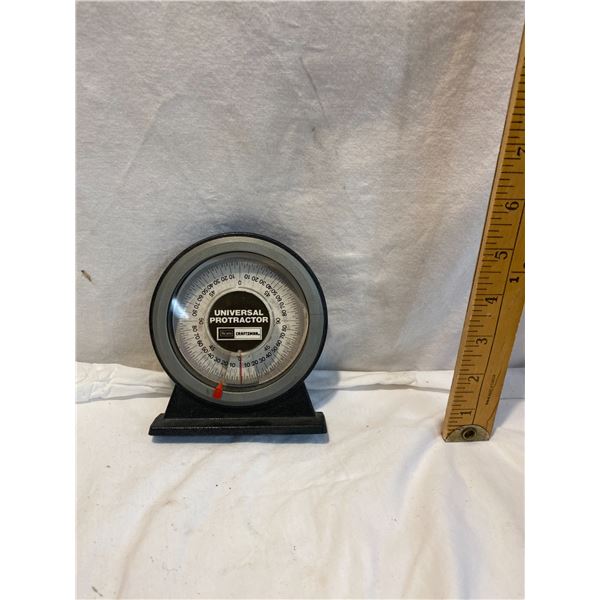 Universal protractor