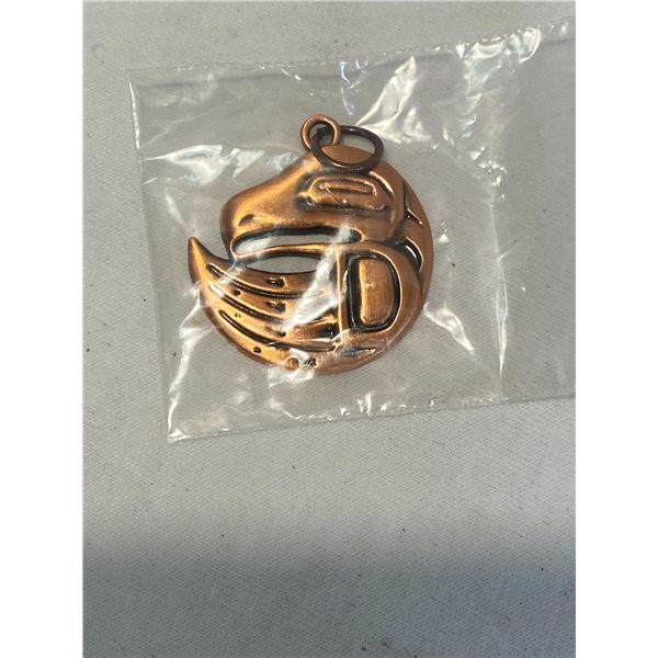 Eagle Yunkes pendant