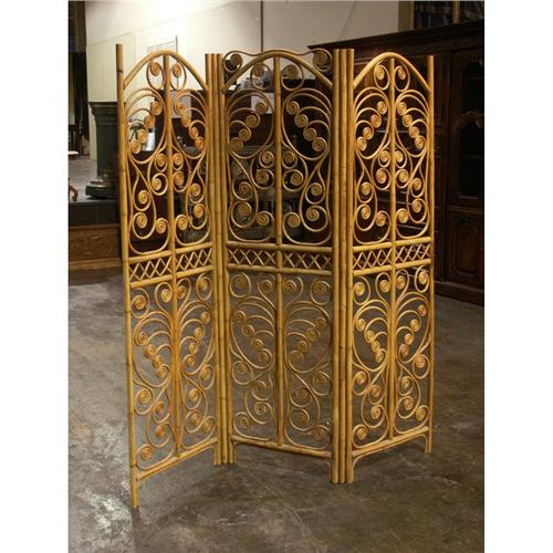 THREE PANELED RATTAN STANDING SCREEN ROOM DIVIDER