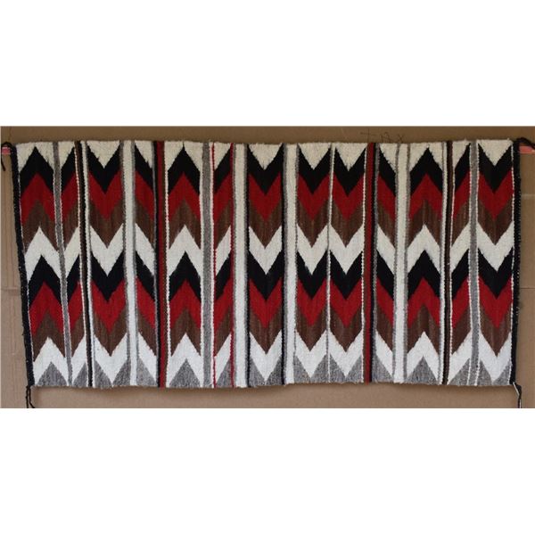 NAVAJO INDIAN TEXTILE