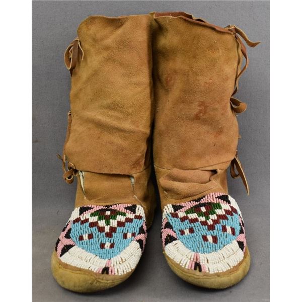 PLAINS INDIAN HIGH TOP MOCCASINS
