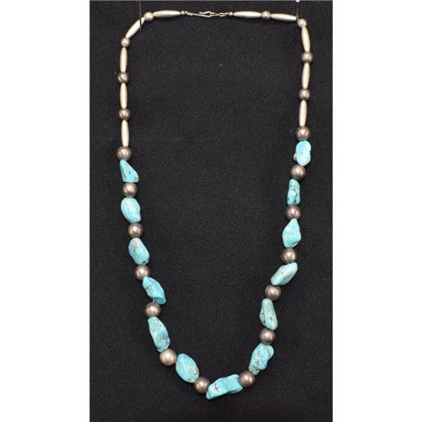 NAVAJO INDIAN NECKLACE