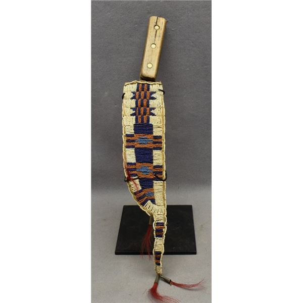 SIOUX INDIAN BEADED KNIFE SHEATH