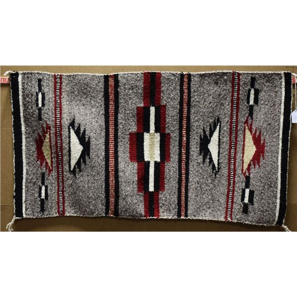 NAVAJO INDIAN TEXTILE