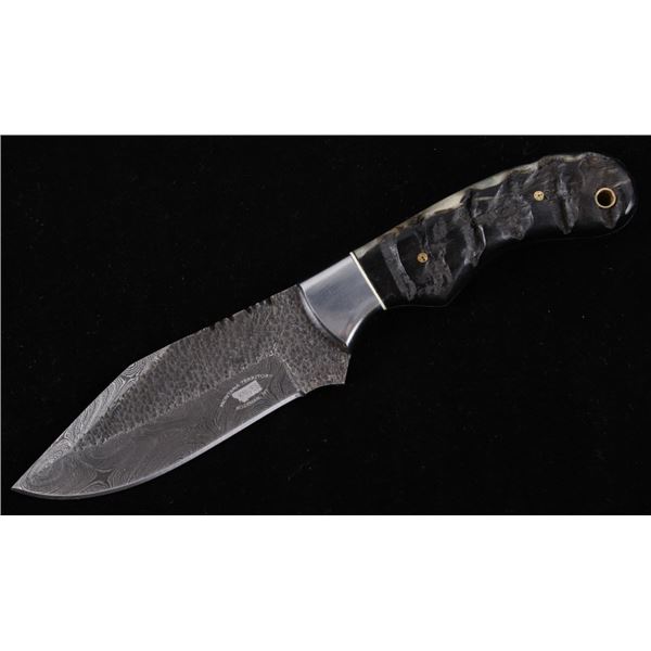 M.T. Knives Rams Horn & Damascus Hammered Knife