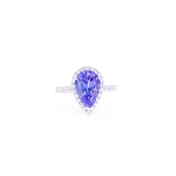 Opulent 4.20 Tanzanite & VS2 Diamond 18k Gold Ring