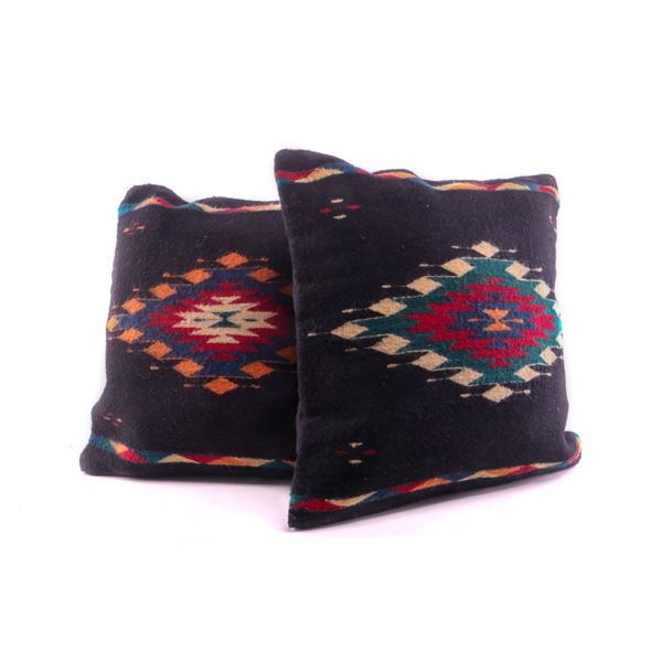 Diamante Negro Wool Set of Pillows Diamante Negro