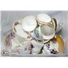 Image 1 : 11 CHINA TEA CUPS AND SAUCERS