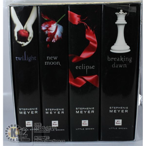 THE COMPLETE TWILIGHT SAGA HARD COVER BOOKS IN BOX