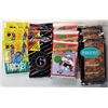 Image 1 : 13)  LOT OF 12 FACTORY SEALED VINTAGE HOCKEY