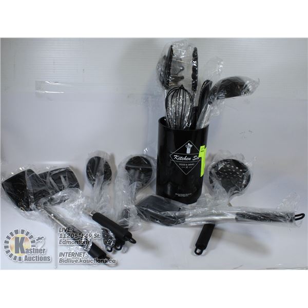 SILICONE KITCHEN UTENSILS SET