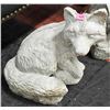 Image 1 : CONCRETE 10" FOX STATUE