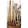 Image 1 : LARGE LOT ASSORTED GARDEN TOOLS