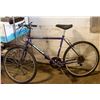 Image 1 : HILLTOPPER PURPLE 18 SPEED MOUNTIAN BIKE