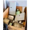 Image 1 : PALLET OF COMMERCIAL LIGHTING INC FUSE  PANNELS