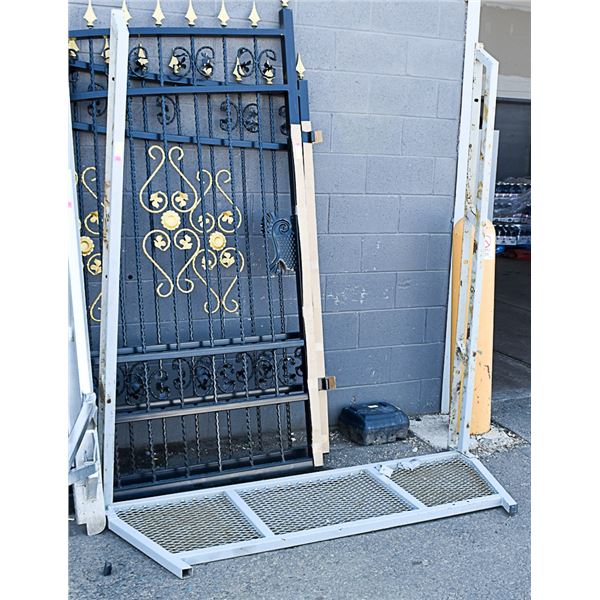 STEEL HEADACHE RACK WITH SIDE RAILS