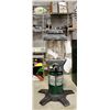 Image 1 : COLEMAN PROPANE LAMP 17" TALL