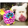 Image 1 : 2 FURBYS