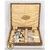 Image 1 : VINTAGE NON MATCHING SILVER PLATED CUTLERY