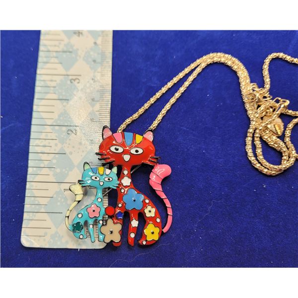 6) ENAMEL MULTI COLORED 2 KITTY BROOCH/PENDANT