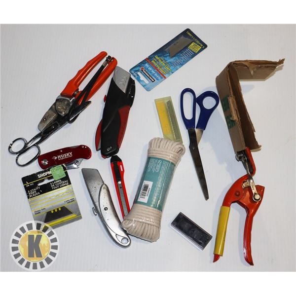 ESTATE BOX OF CUTTING TOOLS