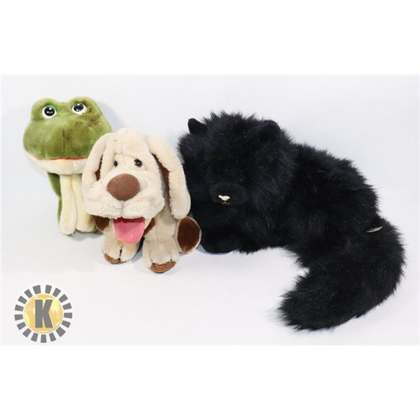 SET OF DOLLS- FROG, DOG, CAT