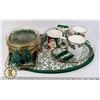 Image 1 : QUEENS DULETIDE XMAS THEME  DISH SET