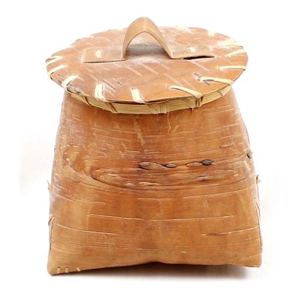 Dakota Lakota Lidded Birch Bark Basket