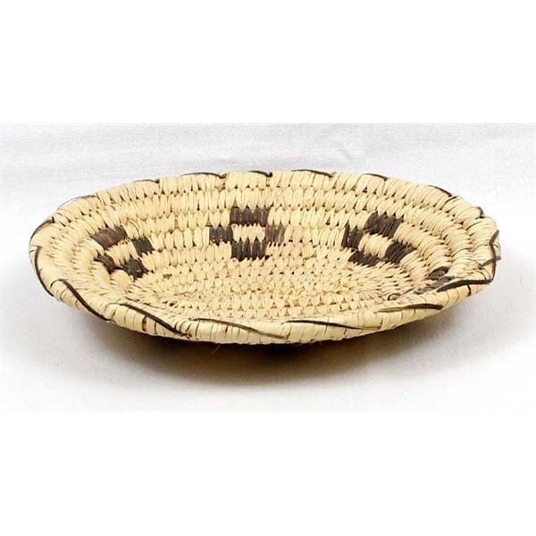Tohono O'odham Traditional Coyote Tracks Basket