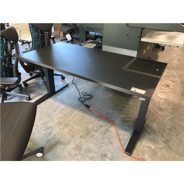 Program Table Stand BLACK HERMAN MILLER 5 X 2.5 SIT/STAND PROGRAMMERS TABLE. HEIGHT ...
