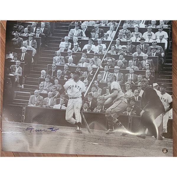 Willie Mays Signed 16x20 Photo