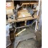 Image 1 : Workmate work bench saw horse Cat C