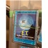 Image 2 : E.T. tops a trading Cards Cat A