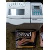 Image 2 : Black & Decker Bread Maker and more Cat A