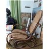 Image 2 : Rocking Chair Cat C