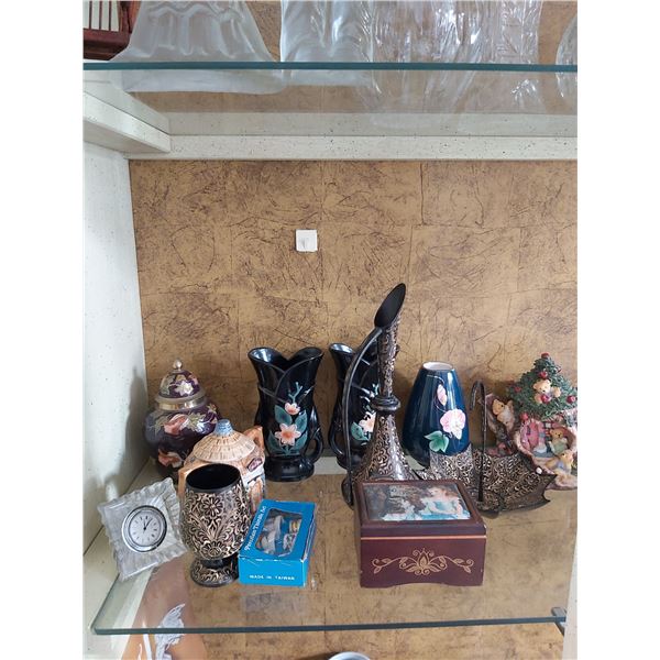 Decorative ware Cat B