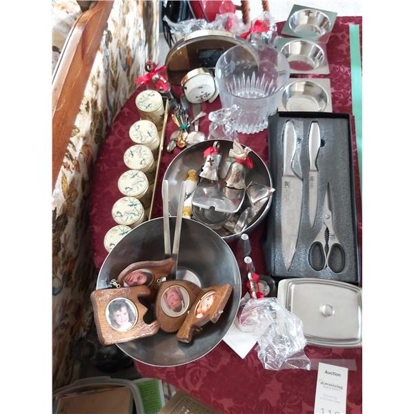 Robe Knives and more Cat B