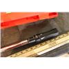 Image 5 : Performance Tool Torque Wrench and Case
