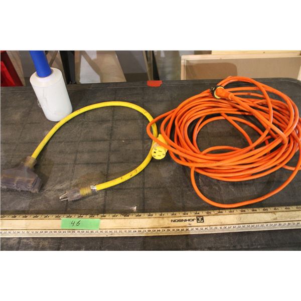 2 Extension Cords (1 Lighted End)