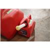 Image 2 : 2 Gas Cans